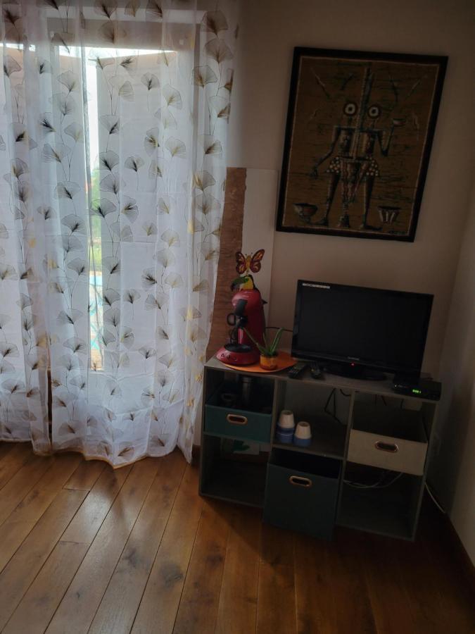 Damarie Bed & Breakfast Craponne-sur-Arzon ภายนอก รูปภาพ